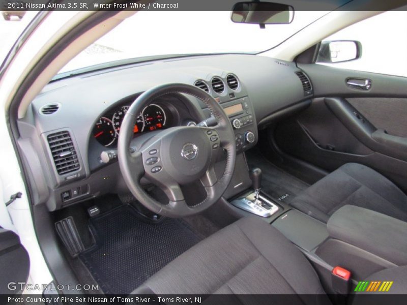 Winter Frost White / Charcoal 2011 Nissan Altima 3.5 SR