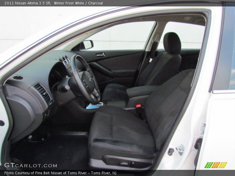 Winter Frost White / Charcoal 2011 Nissan Altima 3.5 SR