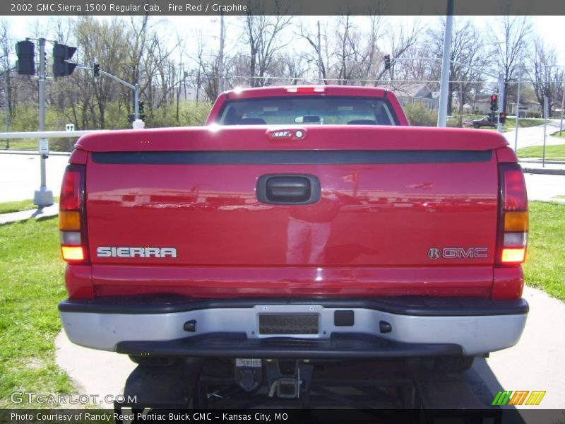Fire Red / Graphite 2002 GMC Sierra 1500 Regular Cab