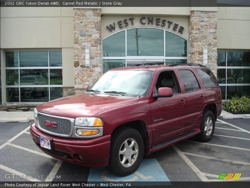 Garnet Red Metallic / Stone Gray 2002 GMC Yukon Denali AWD