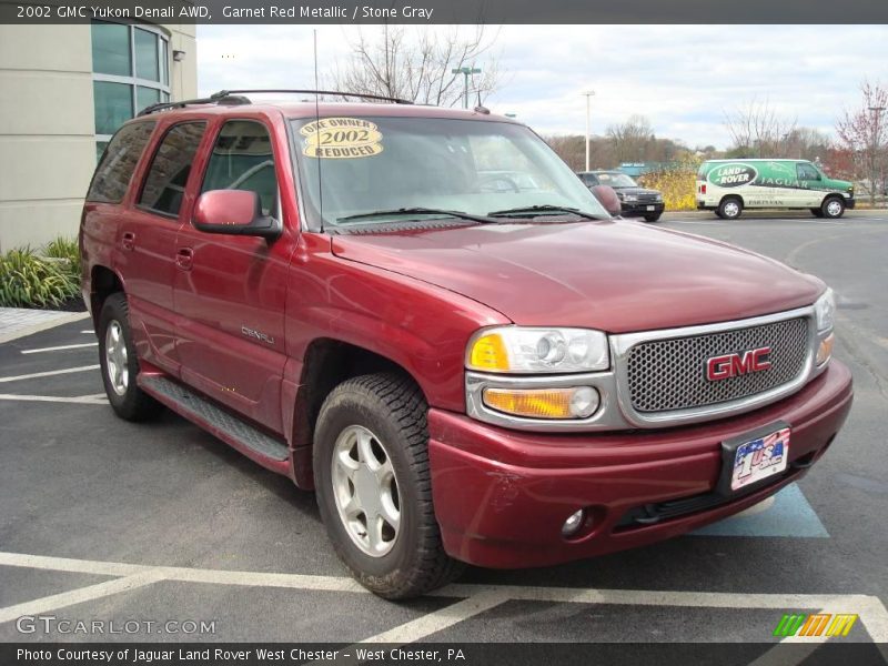 Garnet Red Metallic / Stone Gray 2002 GMC Yukon Denali AWD