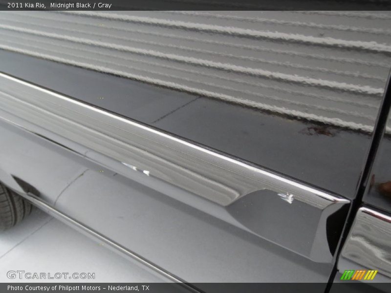 Midnight Black / Gray 2011 Kia Rio