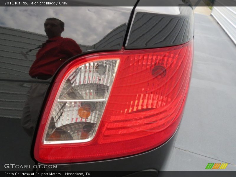 Midnight Black / Gray 2011 Kia Rio