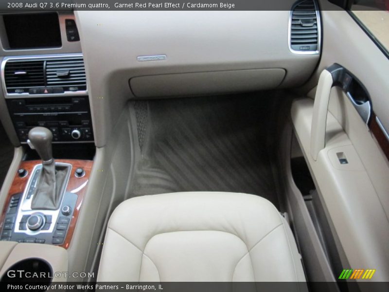 Garnet Red Pearl Effect / Cardamom Beige 2008 Audi Q7 3.6 Premium quattro