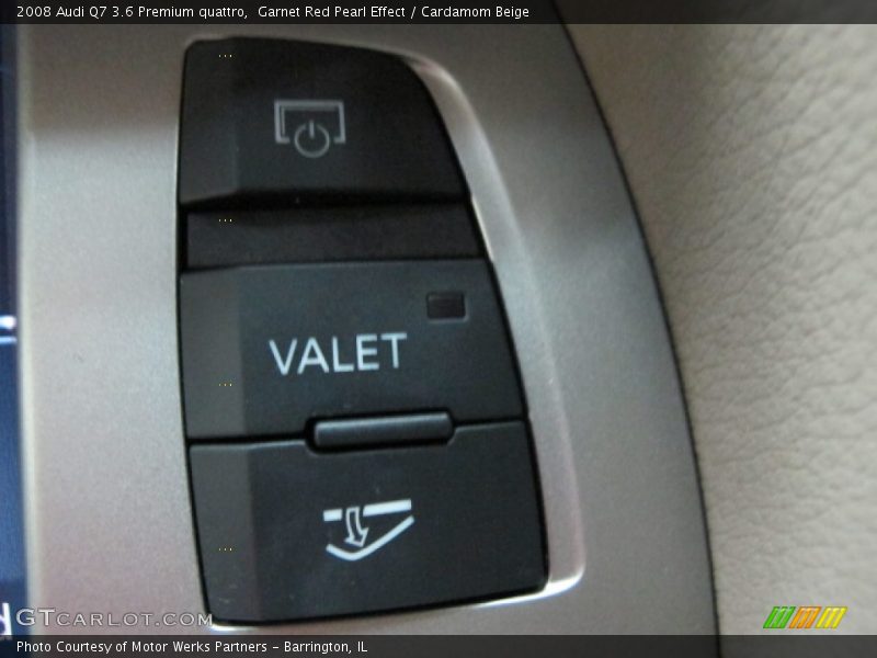 Garnet Red Pearl Effect / Cardamom Beige 2008 Audi Q7 3.6 Premium quattro