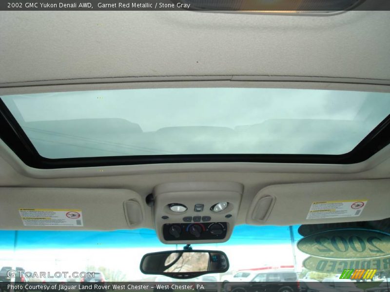 Garnet Red Metallic / Stone Gray 2002 GMC Yukon Denali AWD