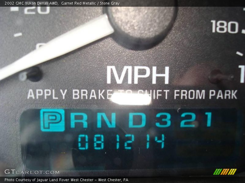 Garnet Red Metallic / Stone Gray 2002 GMC Yukon Denali AWD