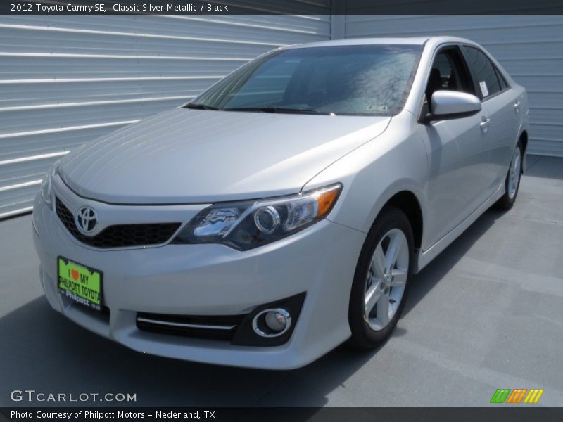 Classic Silver Metallic / Black 2012 Toyota Camry SE