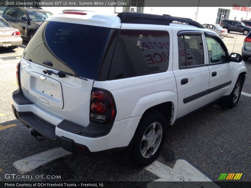 Summit White / Light Gray 2005 Chevrolet TrailBlazer EXT LS 4x4