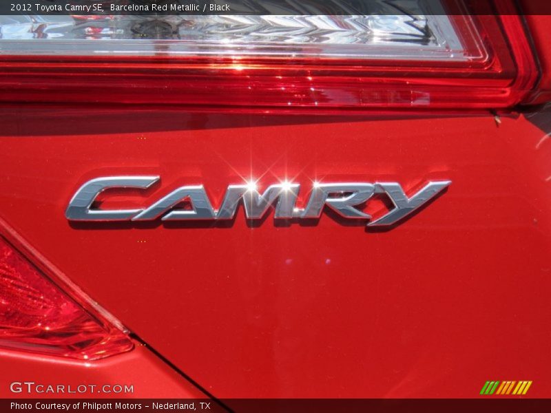 Barcelona Red Metallic / Black 2012 Toyota Camry SE