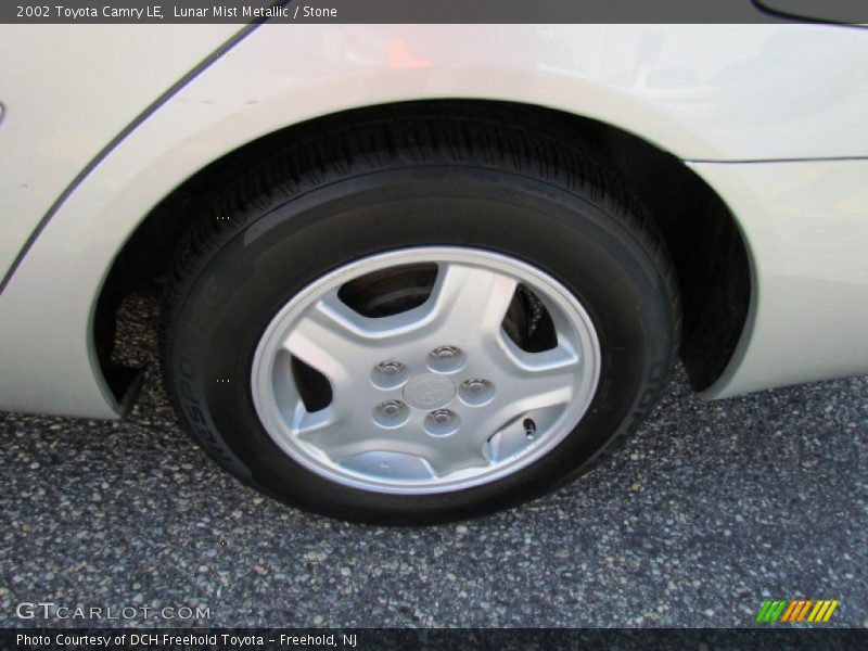 Lunar Mist Metallic / Stone 2002 Toyota Camry LE