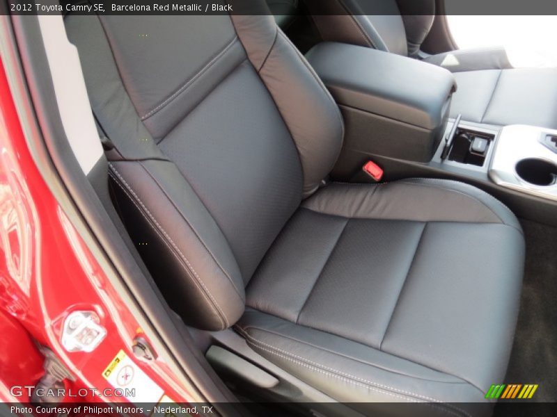 Barcelona Red Metallic / Black 2012 Toyota Camry SE