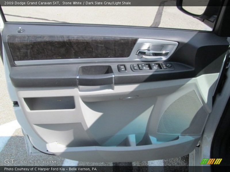 Stone White / Dark Slate Gray/Light Shale 2009 Dodge Grand Caravan SXT