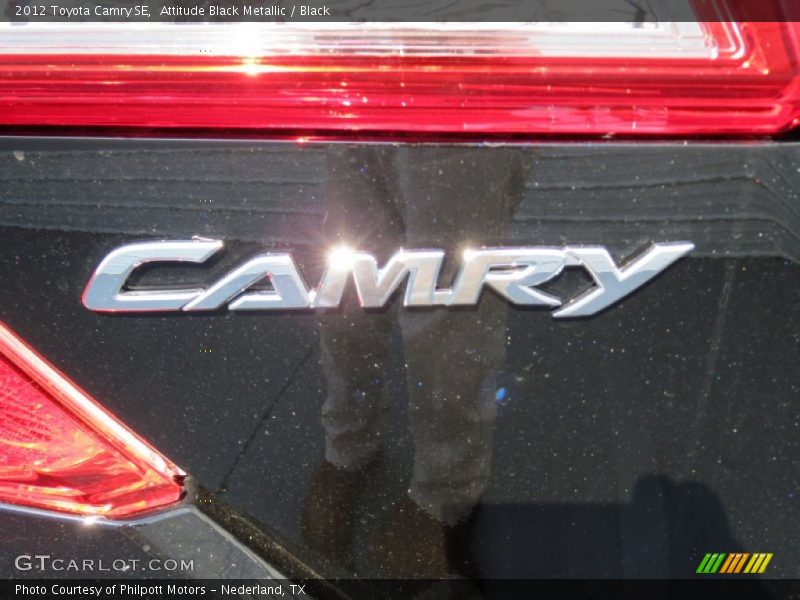 Attitude Black Metallic / Black 2012 Toyota Camry SE