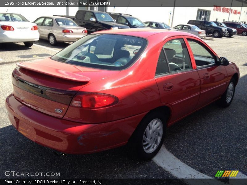 Bright Red / Medium Graphite 1999 Ford Escort SE Sedan