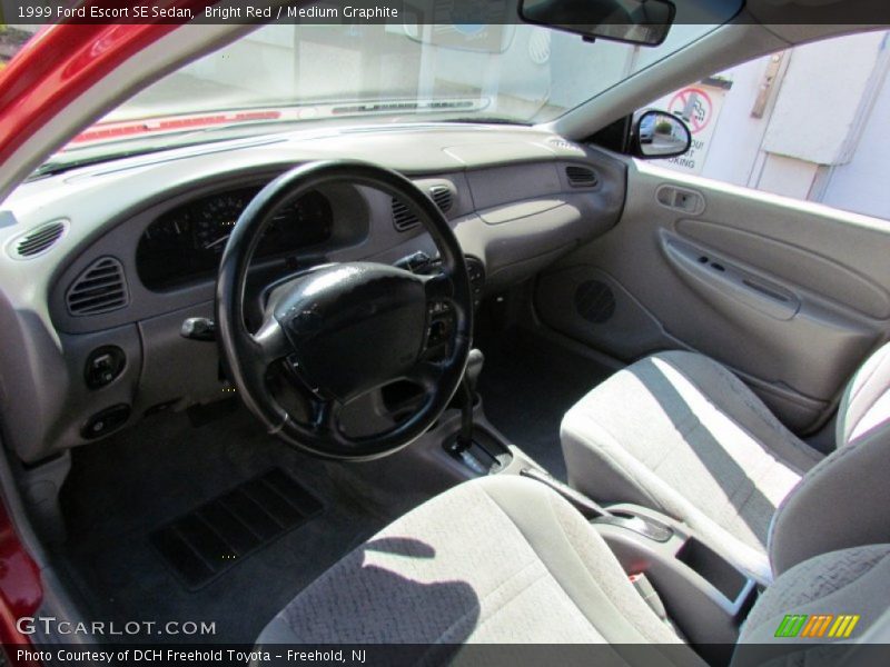 Bright Red / Medium Graphite 1999 Ford Escort SE Sedan