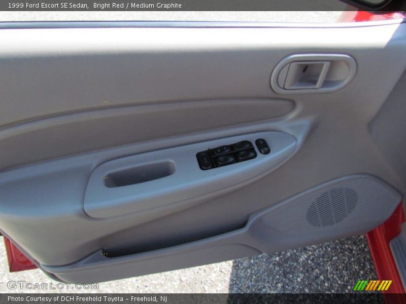 Bright Red / Medium Graphite 1999 Ford Escort SE Sedan