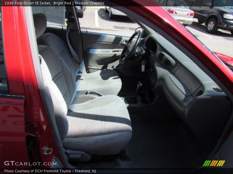 Bright Red / Medium Graphite 1999 Ford Escort SE Sedan