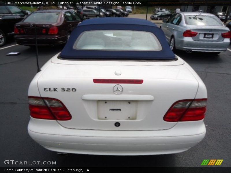 Alabaster White / designo Pebble Grey 2002 Mercedes-Benz CLK 320 Cabriolet