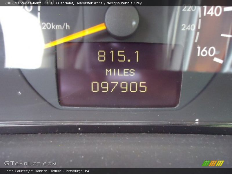 Alabaster White / designo Pebble Grey 2002 Mercedes-Benz CLK 320 Cabriolet