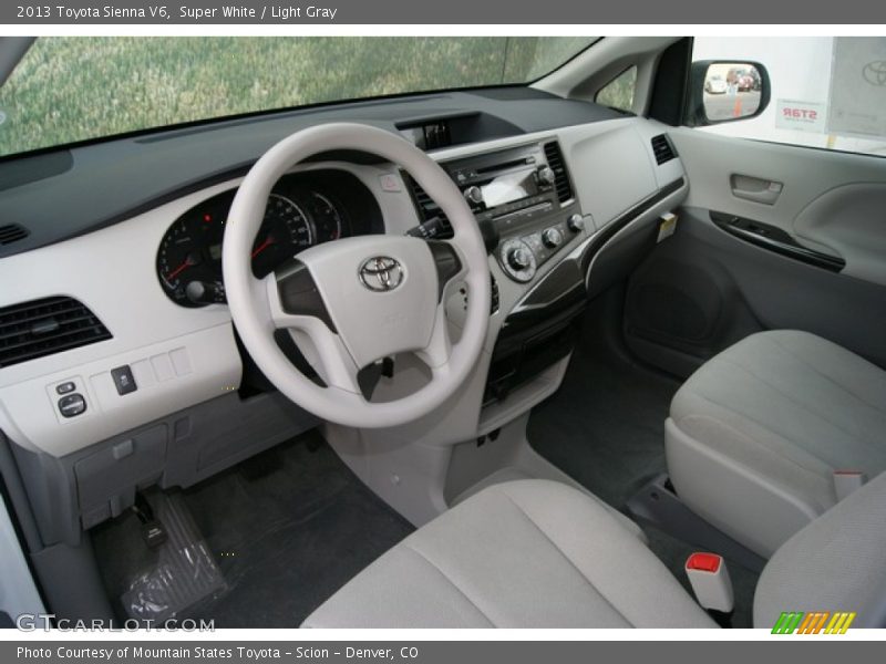 Super White / Light Gray 2013 Toyota Sienna V6