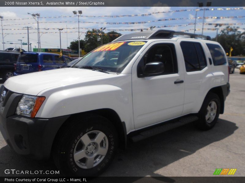 Avalanche White / Steel/Graphite 2008 Nissan Xterra S