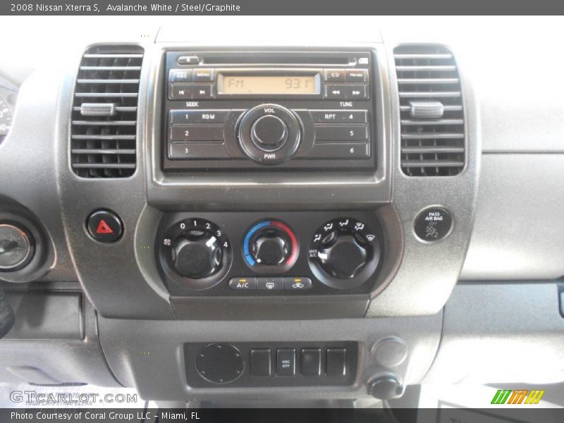 Avalanche White / Steel/Graphite 2008 Nissan Xterra S