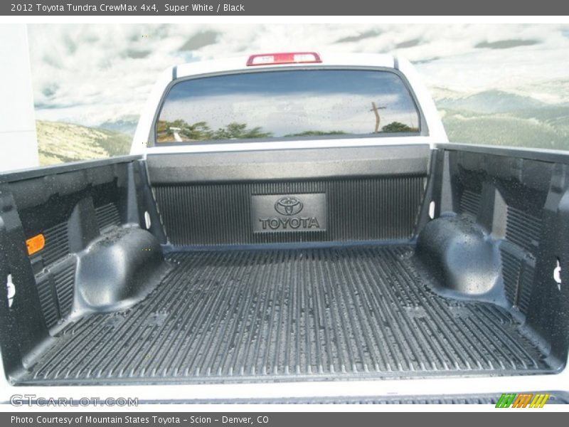 Super White / Black 2012 Toyota Tundra CrewMax 4x4