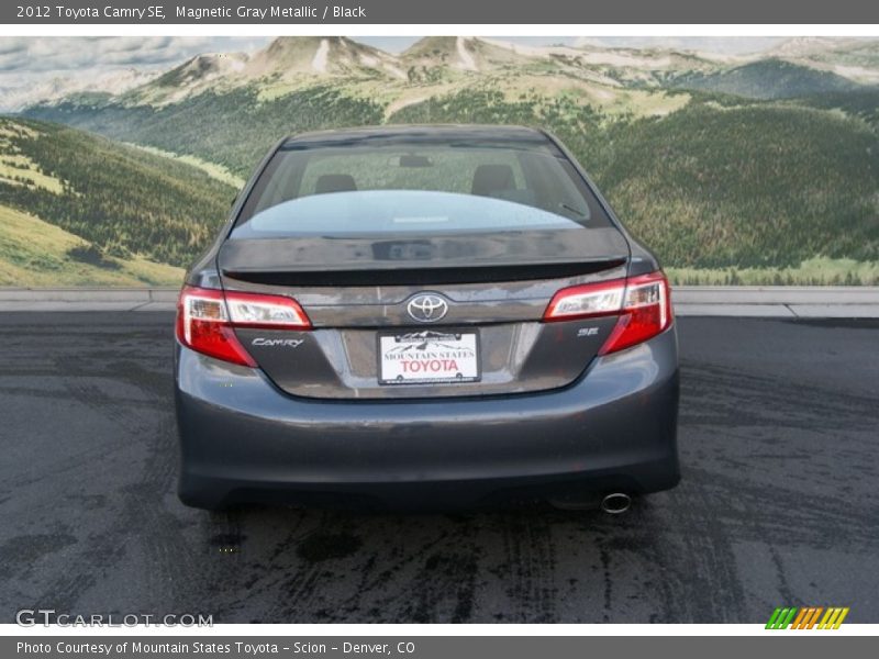 Magnetic Gray Metallic / Black 2012 Toyota Camry SE