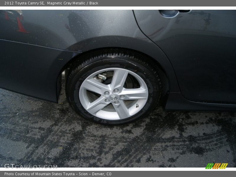 Magnetic Gray Metallic / Black 2012 Toyota Camry SE