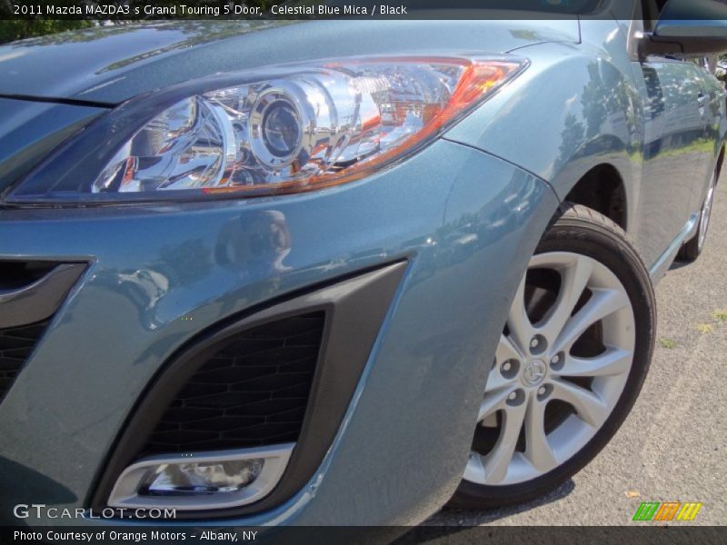 Celestial Blue Mica / Black 2011 Mazda MAZDA3 s Grand Touring 5 Door