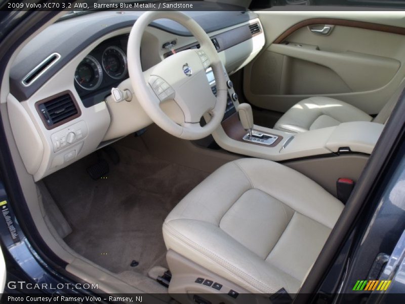 Barrents Blue Metallic / Sandstone 2009 Volvo XC70 3.2 AWD
