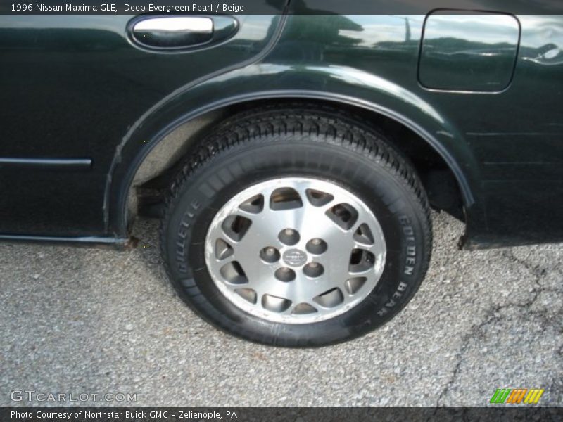 Deep Evergreen Pearl / Beige 1996 Nissan Maxima GLE