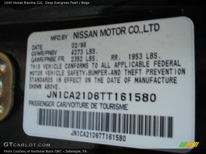 Deep Evergreen Pearl / Beige 1996 Nissan Maxima GLE