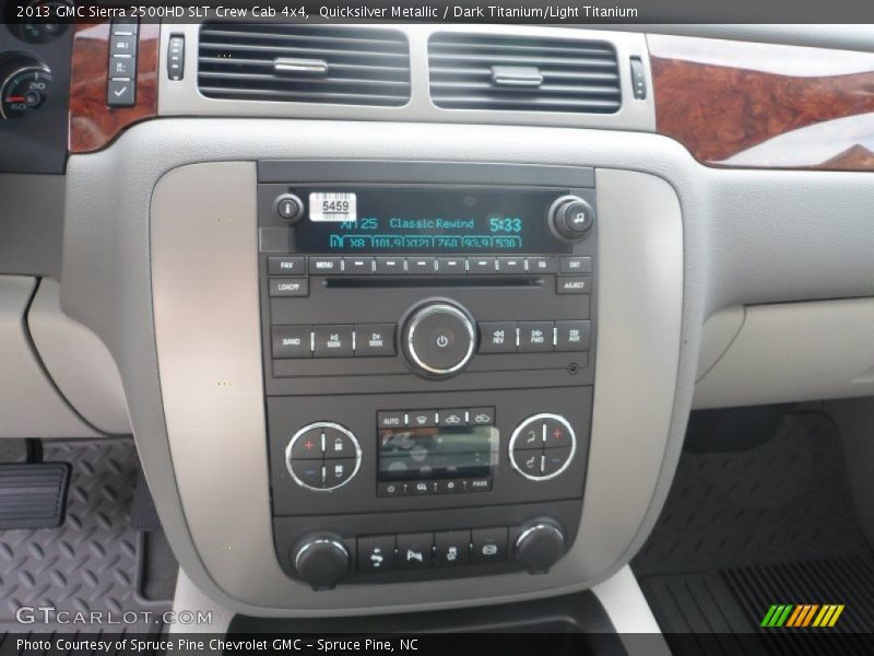 Controls of 2013 Sierra 2500HD SLT Crew Cab 4x4