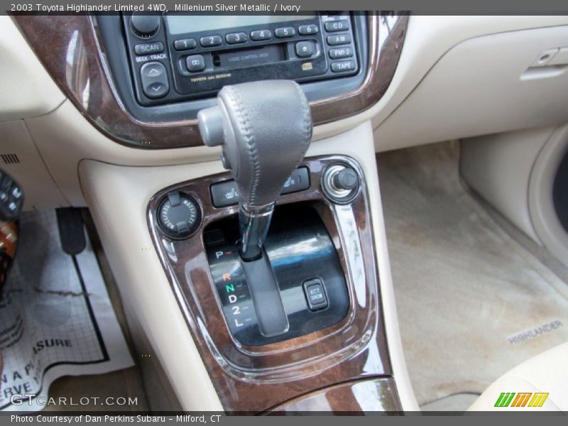 Millenium Silver Metallic / Ivory 2003 Toyota Highlander Limited 4WD
