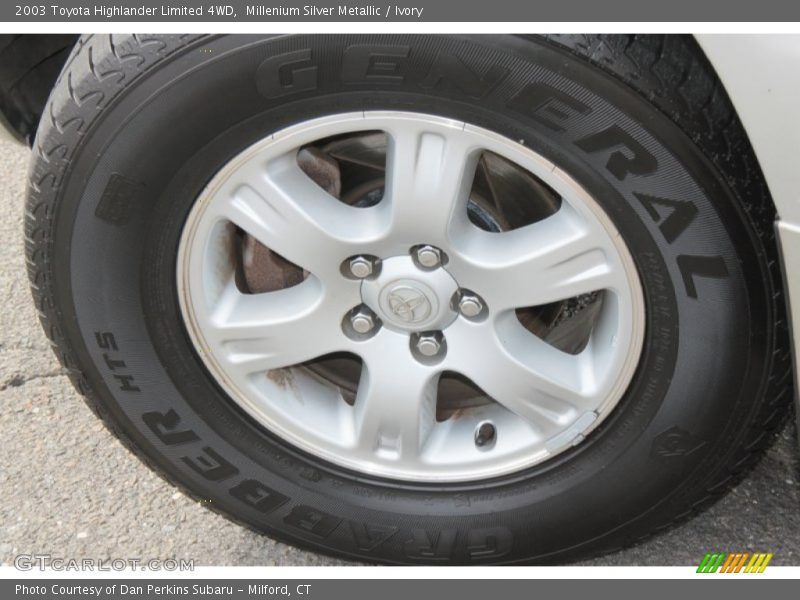 Millenium Silver Metallic / Ivory 2003 Toyota Highlander Limited 4WD