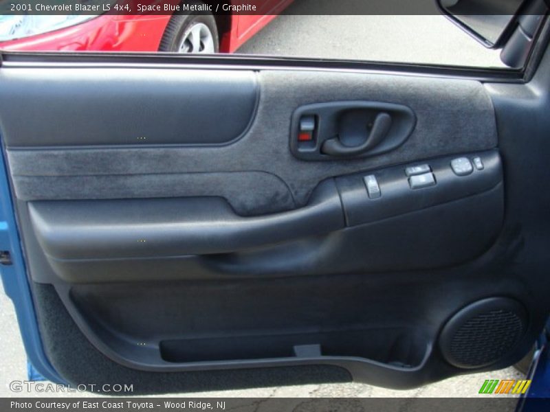 Space Blue Metallic / Graphite 2001 Chevrolet Blazer LS 4x4