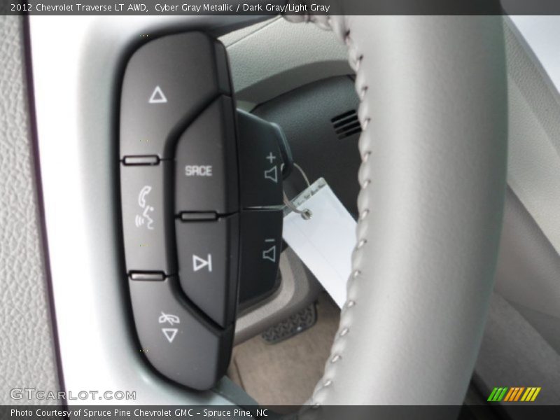Controls of 2012 Traverse LT AWD