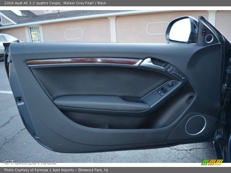 Door Panel of 2009 A5 3.2 quattro Coupe
