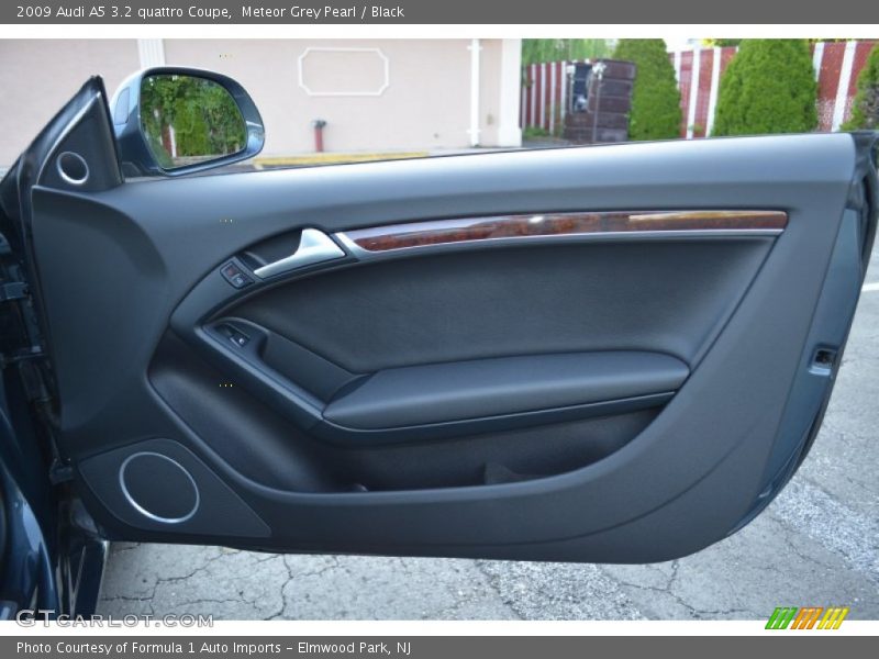 Door Panel of 2009 A5 3.2 quattro Coupe