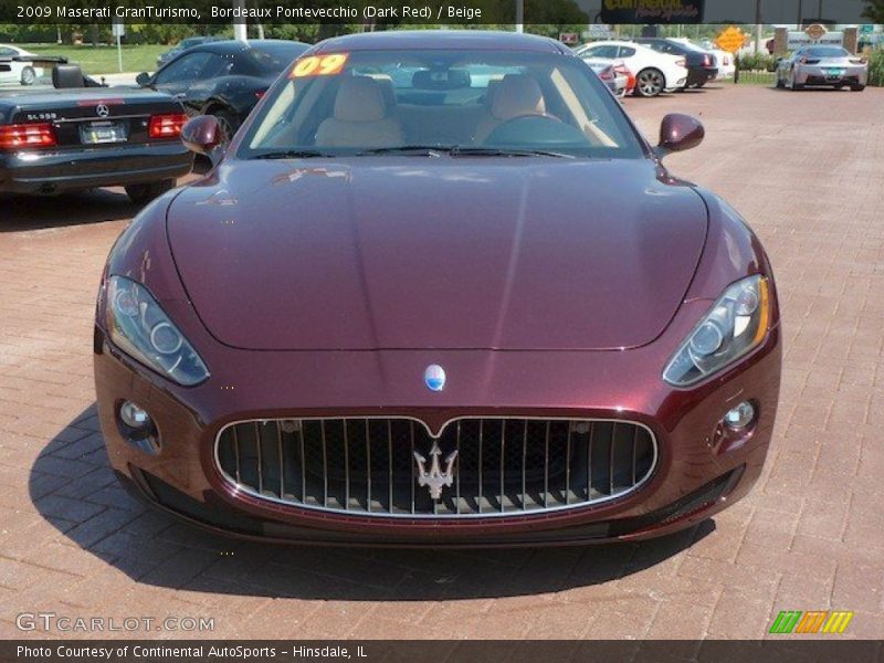 Bordeaux Pontevecchio (Dark Red) / Beige 2009 Maserati GranTurismo