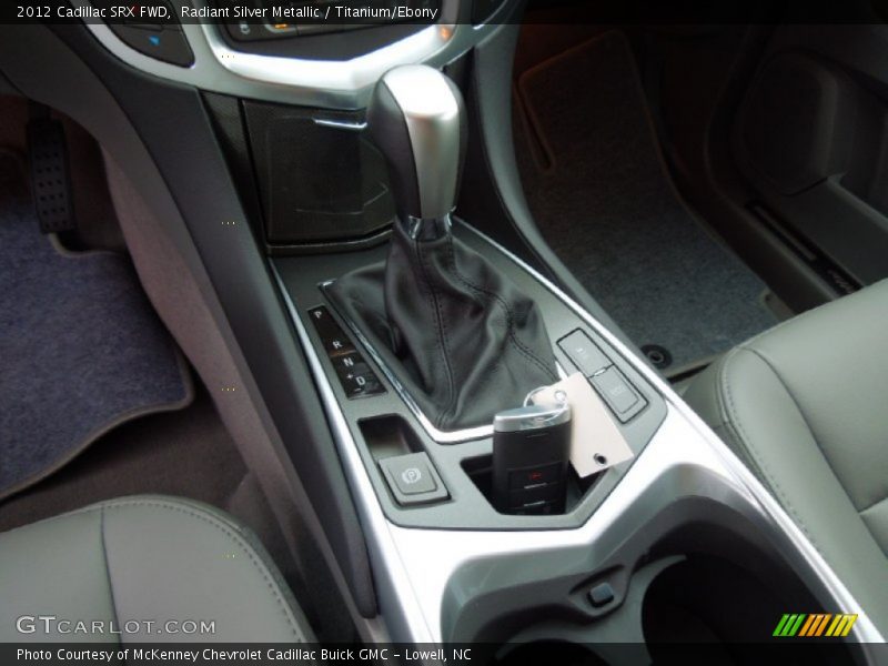 Radiant Silver Metallic / Titanium/Ebony 2012 Cadillac SRX FWD