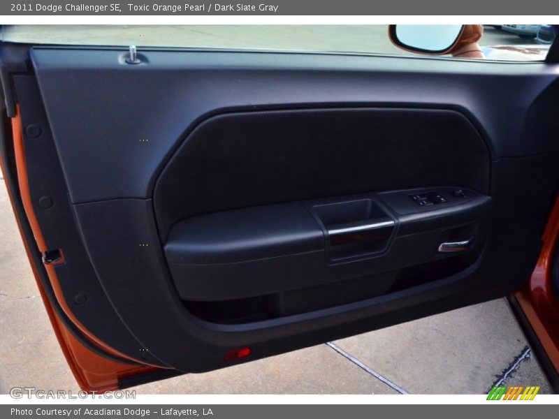 Toxic Orange Pearl / Dark Slate Gray 2011 Dodge Challenger SE