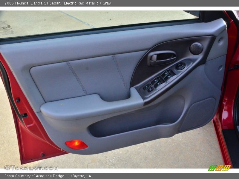 Electric Red Metallic / Gray 2005 Hyundai Elantra GT Sedan