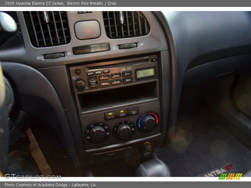 Electric Red Metallic / Gray 2005 Hyundai Elantra GT Sedan