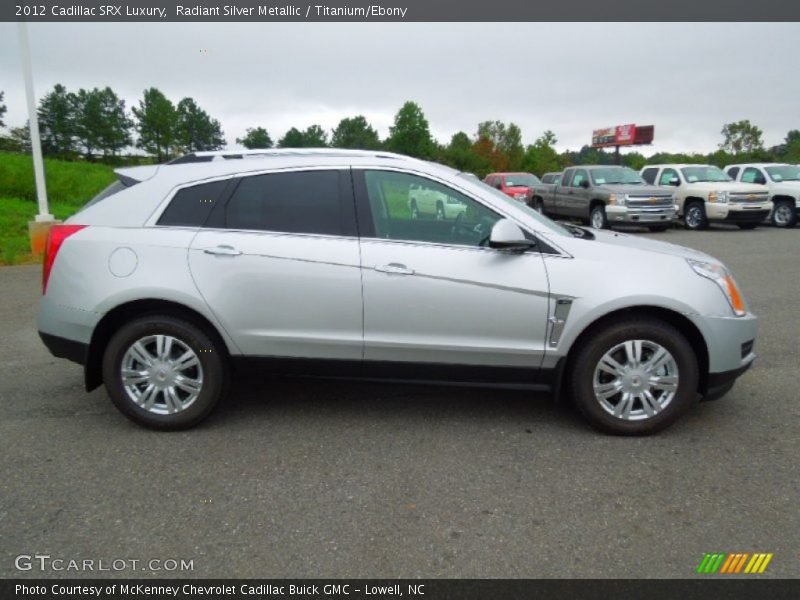 Radiant Silver Metallic / Titanium/Ebony 2012 Cadillac SRX Luxury