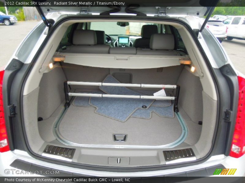 Radiant Silver Metallic / Titanium/Ebony 2012 Cadillac SRX Luxury
