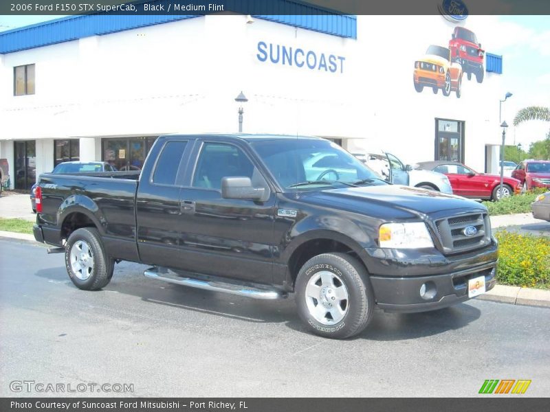 Black / Medium Flint 2006 Ford F150 STX SuperCab