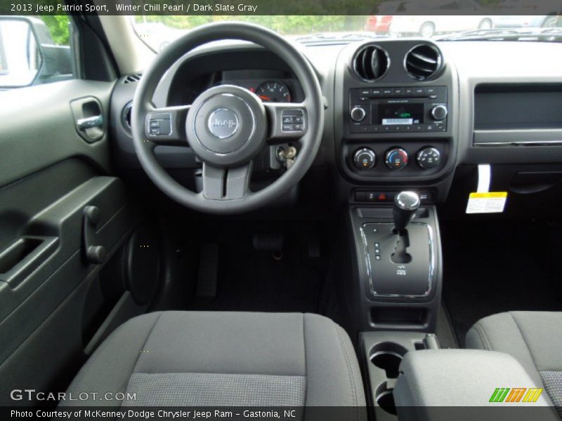 Dashboard of 2013 Patriot Sport